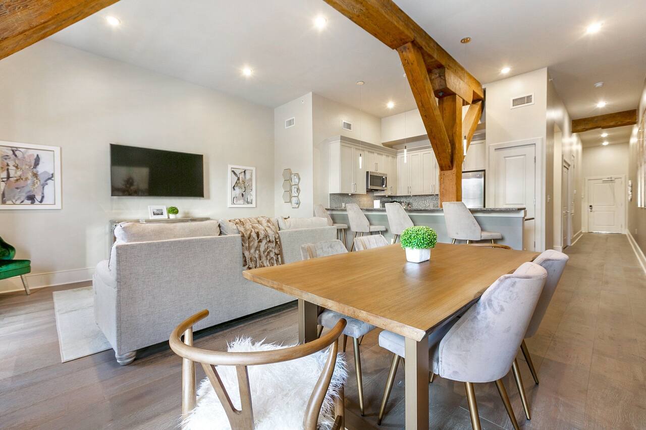 ⚜️THIS IS IT! Downtown Location & Luxury GLAM MEETS HISTORIC CHARMER LG Balcony City Views! 1