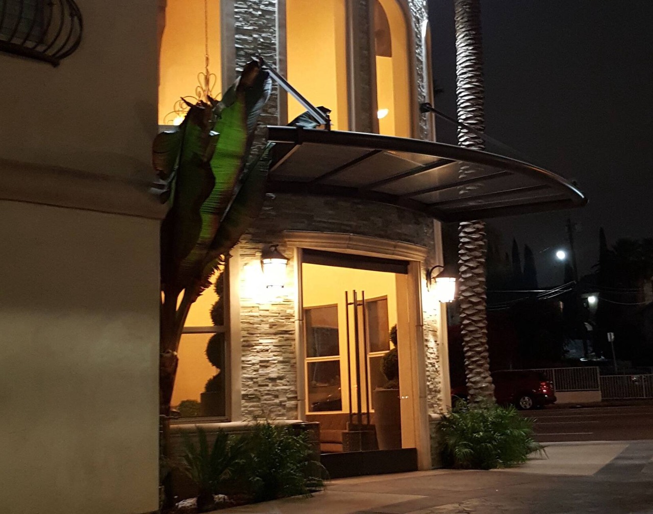 Tuscan Garden Inn 1