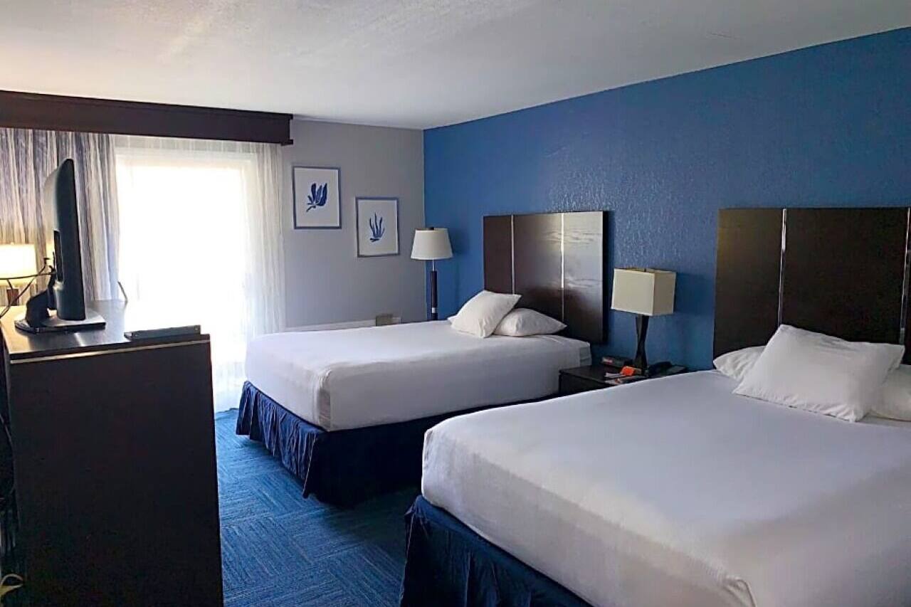 Two Queen Balcony Stay Near Seal Beach Pier, Food Tours and Breakfast Included 1