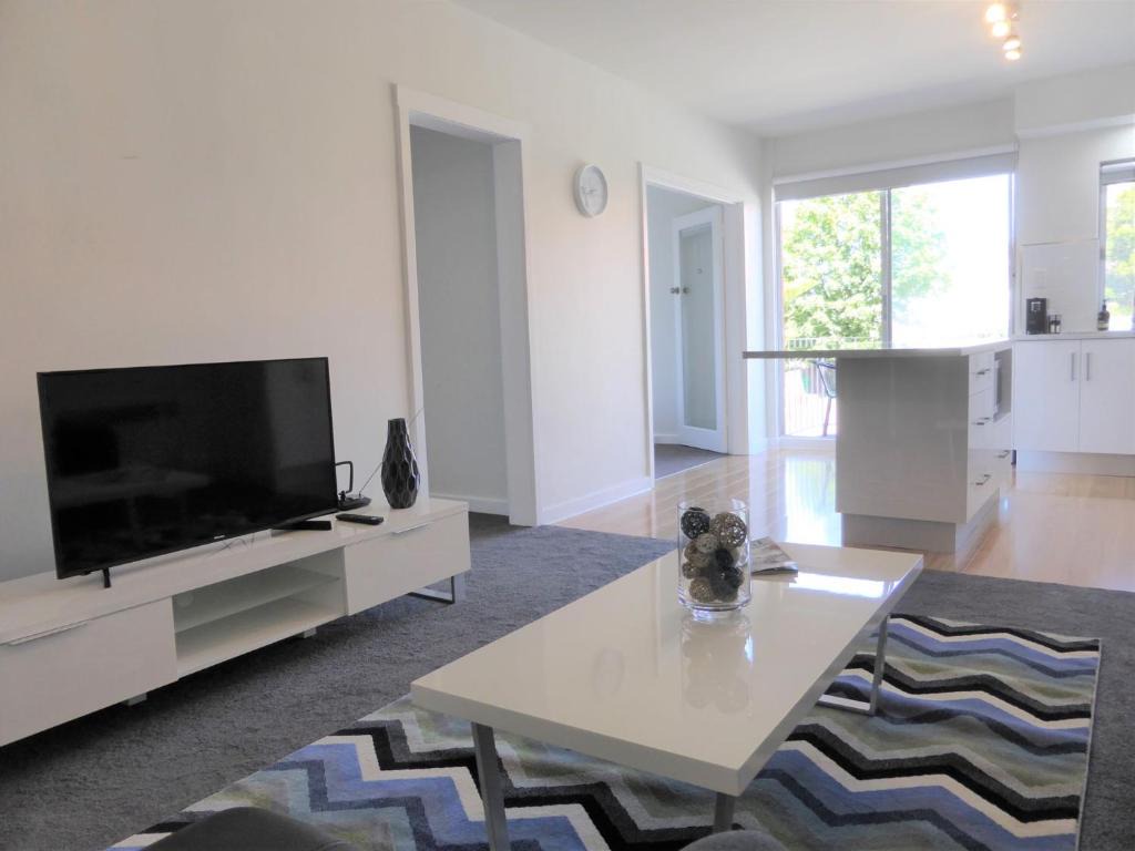 View Street Apartment Car park 650m to shops 1
