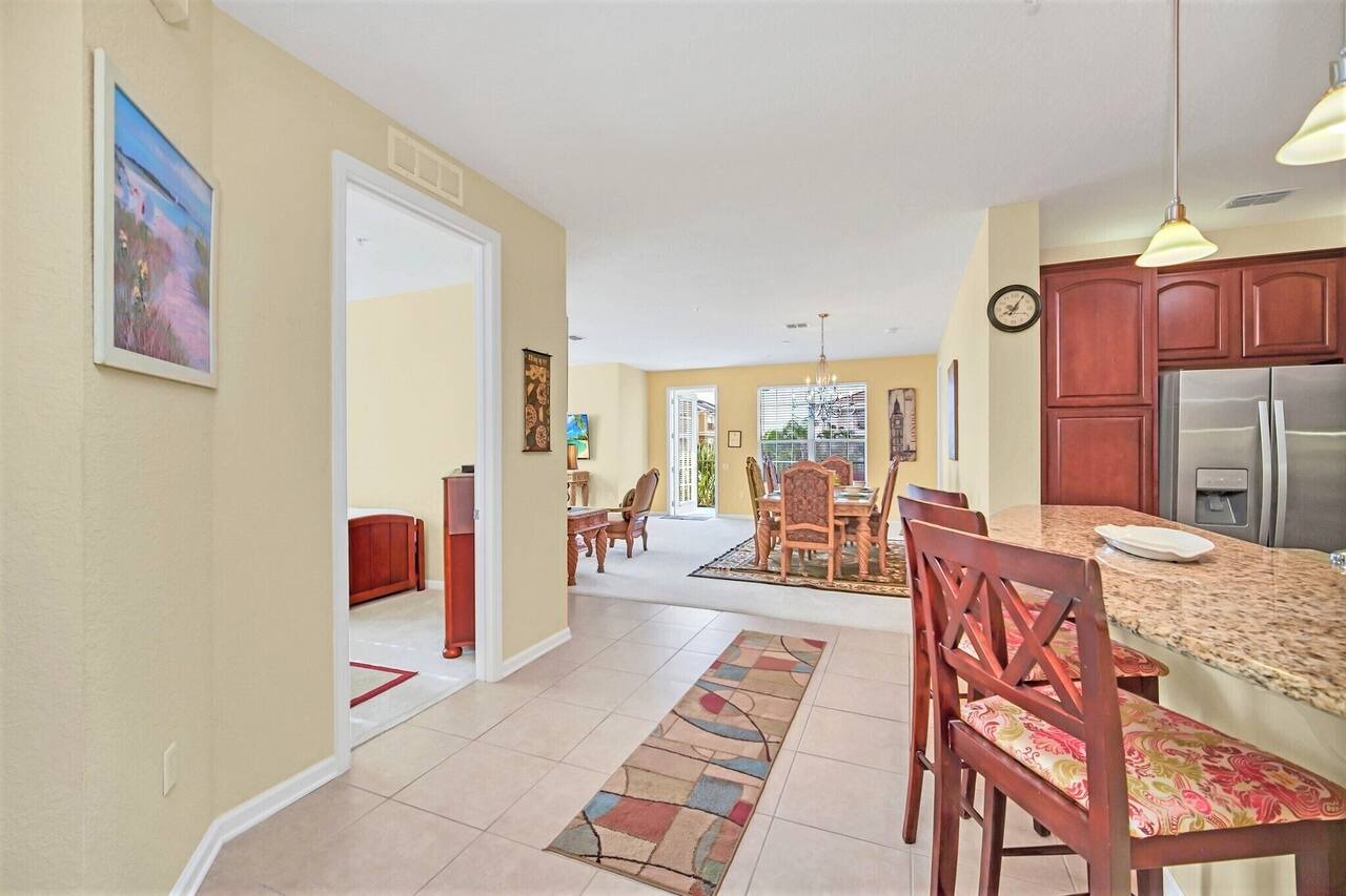 Vista Cay 3 Bed 2 BT Huge Upscale King WOW 1