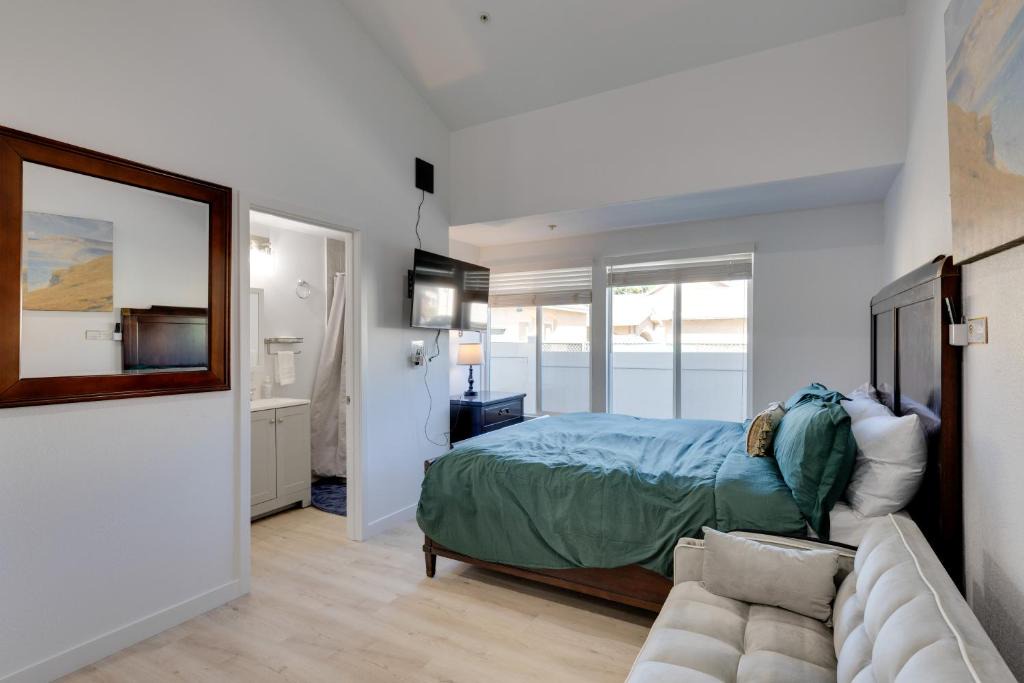 Walk to Main St! Pet-Friendly Alhambra Studio 1
