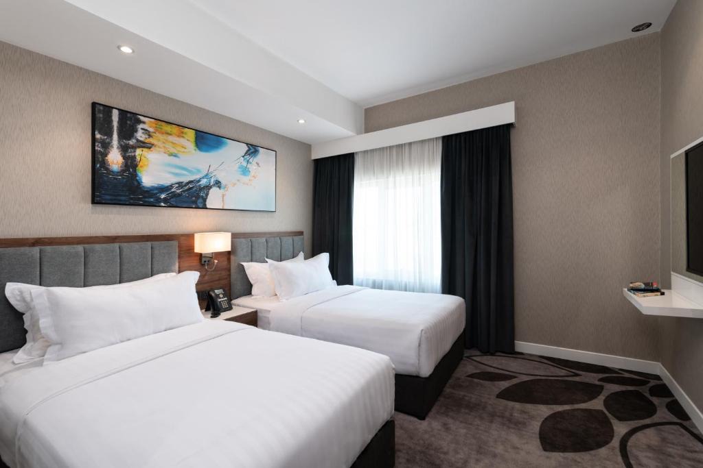 Warwick Al Jubail Hotel 1