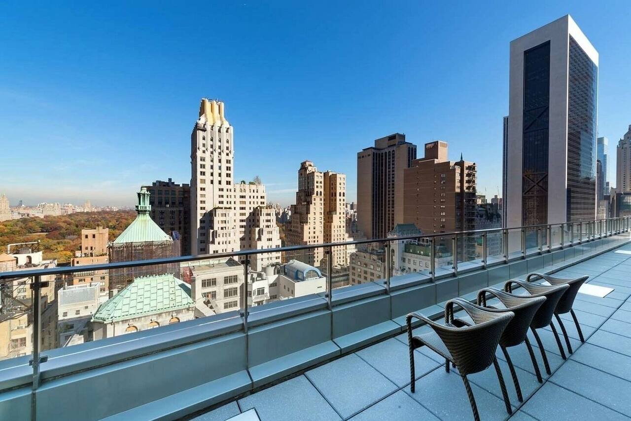 West 57th Street, a Hilton Club - 1 - Bedroom Plus - 1 BP 1