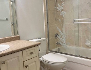 1 Bed 1 Bath Suite Coquitlam Centre 5