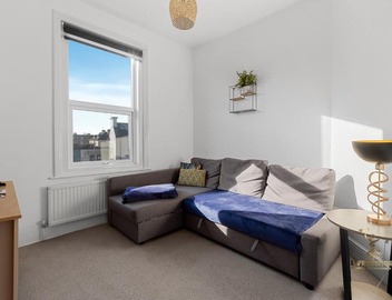 1 Bed Apartment, Central Exeter, Close to Quay 3