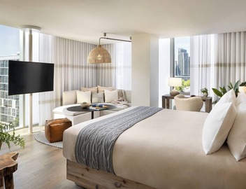 1 Hotel Toronto 5
