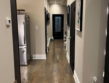 1 Large studio APARTMENT NEWLY RENOVATED with backyard 3