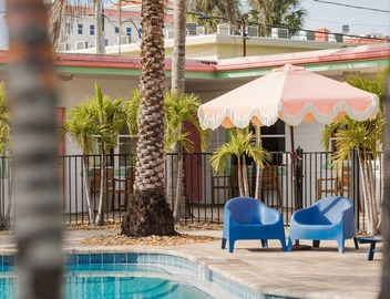 123 · ☀Pool✔ Beach✔ Self Checkin✔ Free Parking✔ 5
