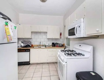 182 Heath st 2