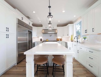 188- Hillside Retreat with Pool/Spa & Scenic Views 3