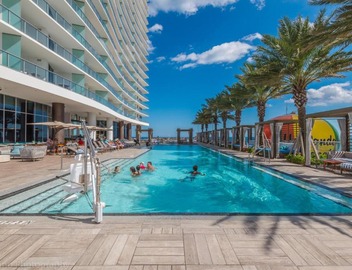 18th Floor Ocean Views Pool Beach Fitness 4