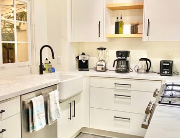 1bd/1ba - Perfect downtown location 2