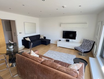 2-bed Apt, Sleeps 7, 5 Mins to Camden Market 5