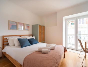 2-bed apt with cozy private terrace at Intendente 4