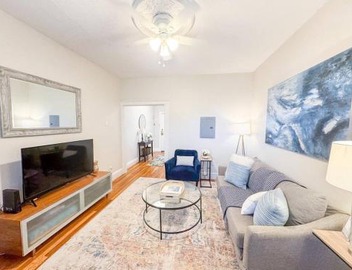 2 bed, in unit laundry, Boston College, balcony 3