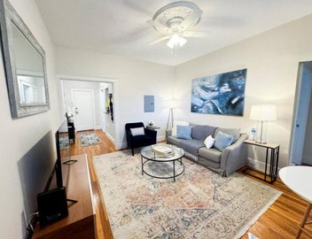 2 bed, in unit laundry, Boston College, balcony 4