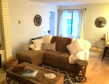 2 Bedroom 1 Bath Fully Furnished Beach Condo in Oxnard, CA 4