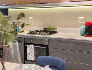 2 Bedroom + 2 Full Bathroom trendy Apartment 3