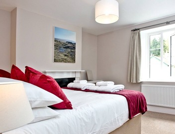 2 bedroom accommodation in Sticklepath, near Okehampton 5