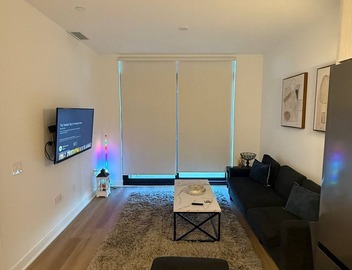 2-bedroom apartment in welcoming Mississauga with AC, fitness room 3