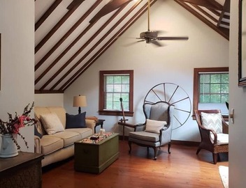 2 Bedroom Oasis, Ogunquit 4