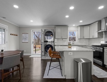 2-Unit Home | 10 min to World Cup Fan Fest, Downtown, & KC Stadiums 3