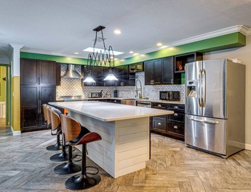 20 Mi to Universal Studios! Secluded 5-Acre Escape 2