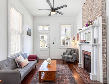 20% OFF Monthly | 10% OFF Weekly- Private 2BR in Uptown by Hosteeva 2