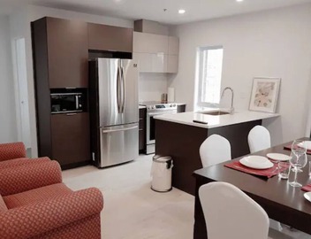 2001 Av. Beaconsfield 3