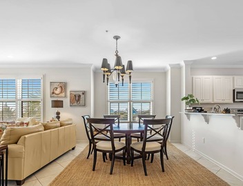 206W ~ 3BR/3BR corner condo with a Gulf Front view 4