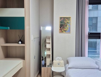 27 l Myeongdong 5min l Airport bus l Cozy Room 4