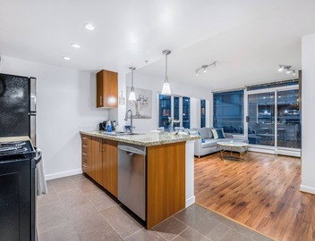 270° Rare Found downtown Ocean/Mountain/St View/King Suite/Pool/Hot Tub/Sauna 4