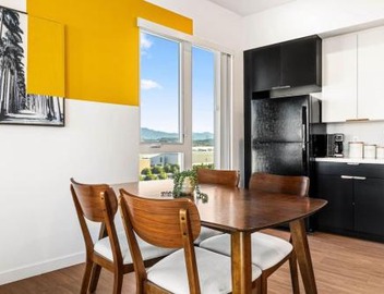 2BD 2BA Stylish Arts District Retreat, Walk to Little Tokyo 5