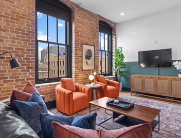 2BR/2BA Rooftop Pool | Gym | Game Room Hotel 5