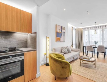 2BR Condo Living: London Luxe 5