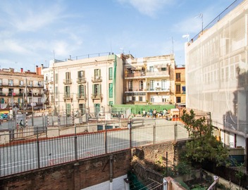 2ESC1067 - Magnific 2br flat in the gothic distric 5