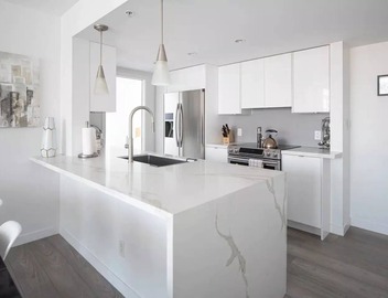 3 bed Subpenthouse Ocean&Mountain View-Downtown 3