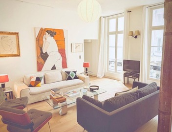 3-bedroom 2 bathroom apartment in Le Marais with AC 5