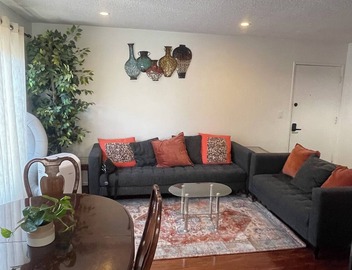 3-Bedroom Apt - Heart of Redondo Beach. Near LAX/Northrup/Hospital/Forum/Sofi 3