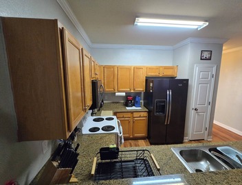 3-bedroom condo in charming Fort Walton Beach with WiFi, AC 2