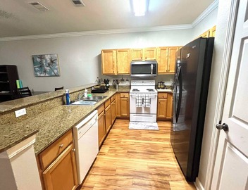 3-bedroom condo in charming Fort Walton Beach with WiFi, AC 5