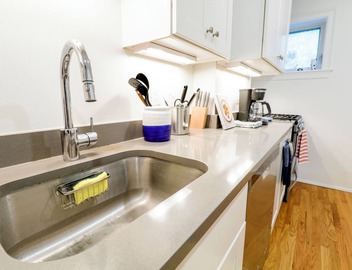 3BD 1.5BTH Bright and Spacious Apt 2