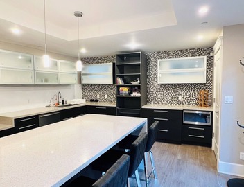 3Bed+2Bath Steam Sauna Retreat in Vancouver! Family friendly! 3