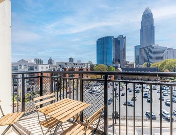 3BR Modern Downtown Apartment with Gym & Office 5