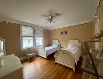 4 Bedroom Gem And All Dat Jazz!!! 3