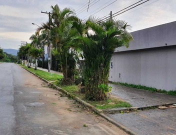 4 bedroom holiday home on Pernambuco beach - Guarujá 18 persons SP 4