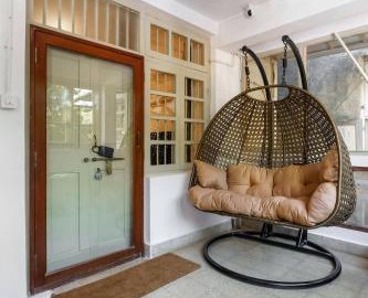 48B Stylish 1BHK Khar With Swing 3