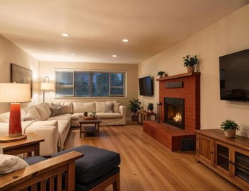 4BR Home for Groups Private Pool and Games 3