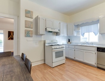 5 Bedroom Koreatown Charmer near Downtown Los Angeles 5
